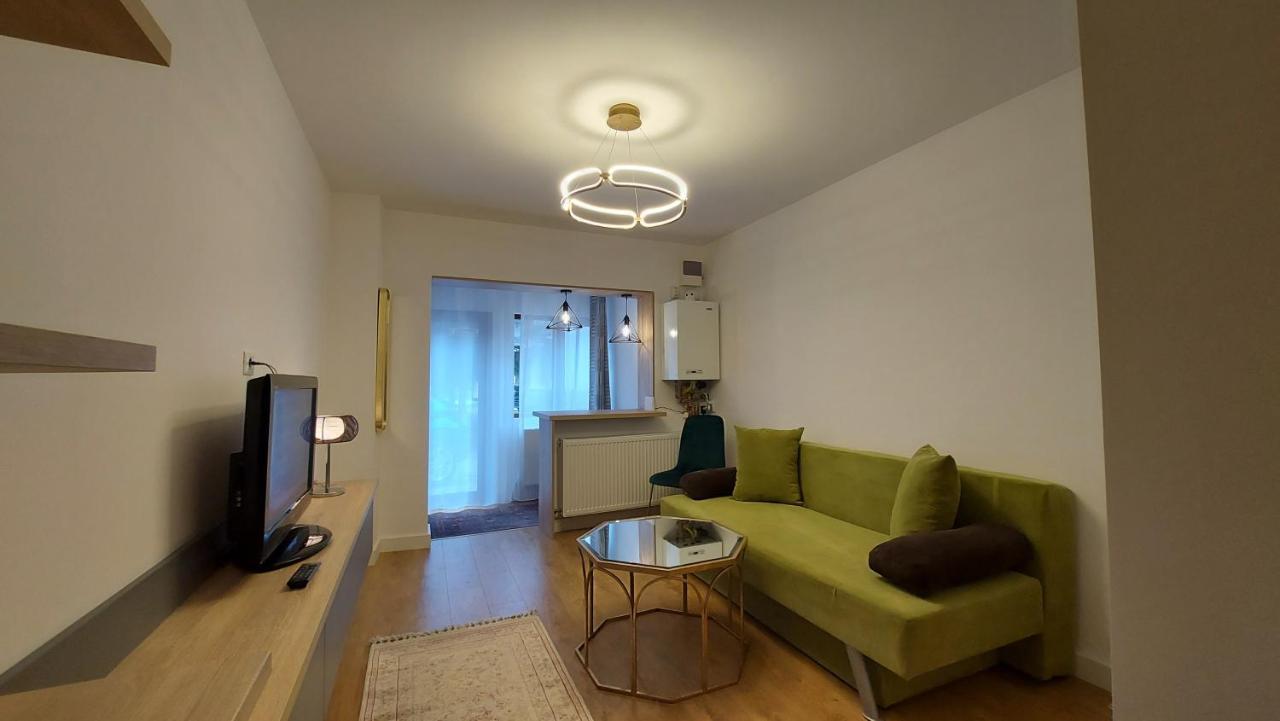 Studio Roland Apartment โปยานาบราซอฟ ภายนอก รูปภาพ